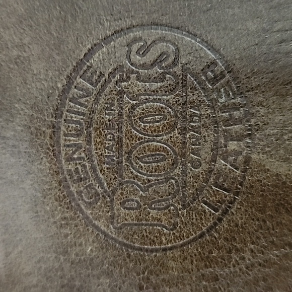 ROOTS Tan Leather Vintage Crossbody Bag Purse Multi Pockets Adjustable Strap - Picture 13 of 16